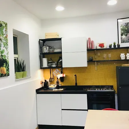 Lavica Di Mezzo Appartamento *